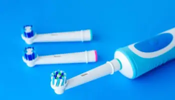 How To Make An Electric Toothbrush Quiet: (Quick, Easy Tricks)